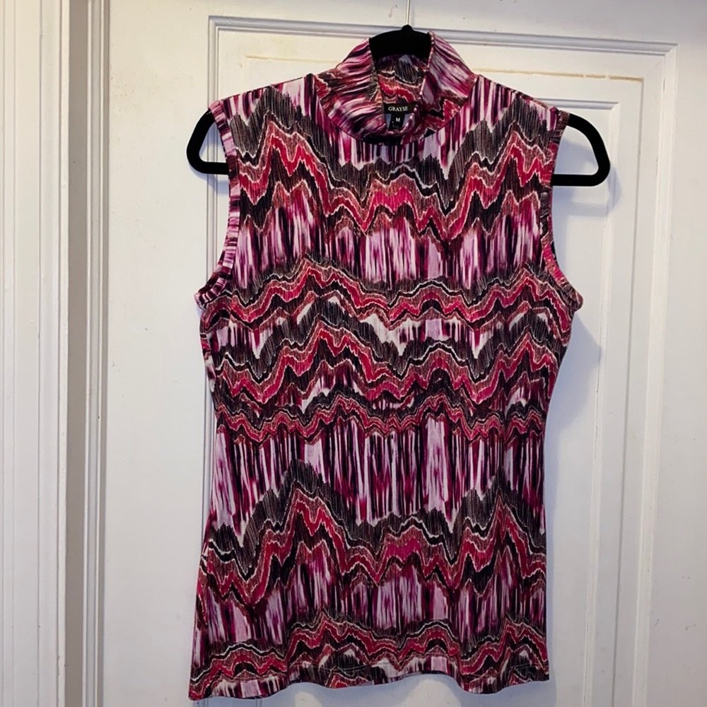 NWT Grayse by Marie Gray sleeveless abstract top